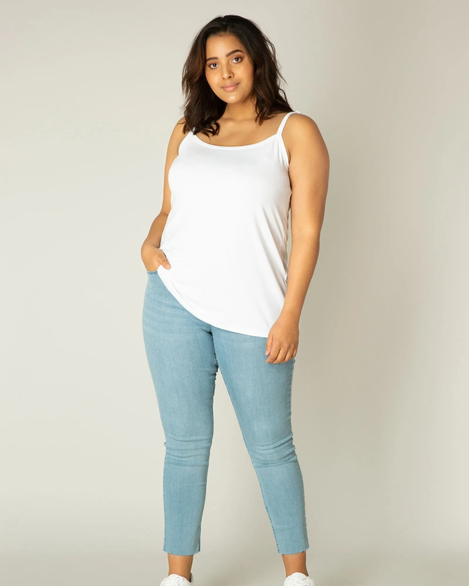 Alexa | White