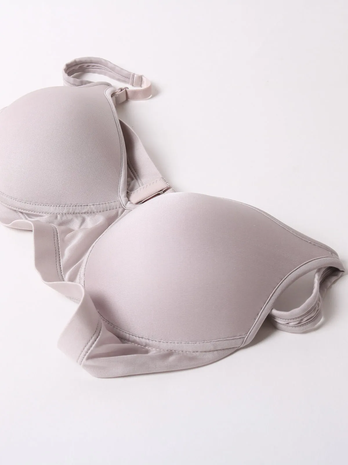 Comfortable Wireless Silk Knitted Bra (Panty not included))