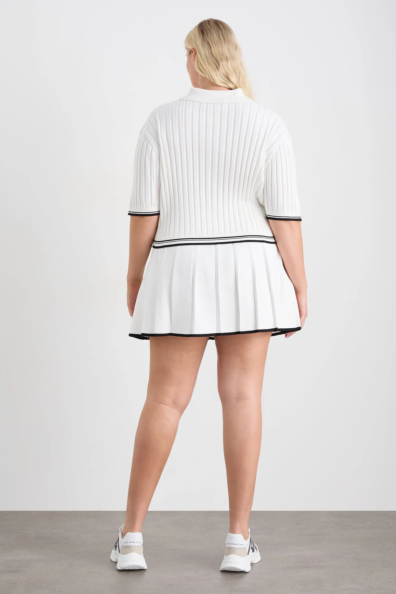 Cropped Knit Polo Shirt 105