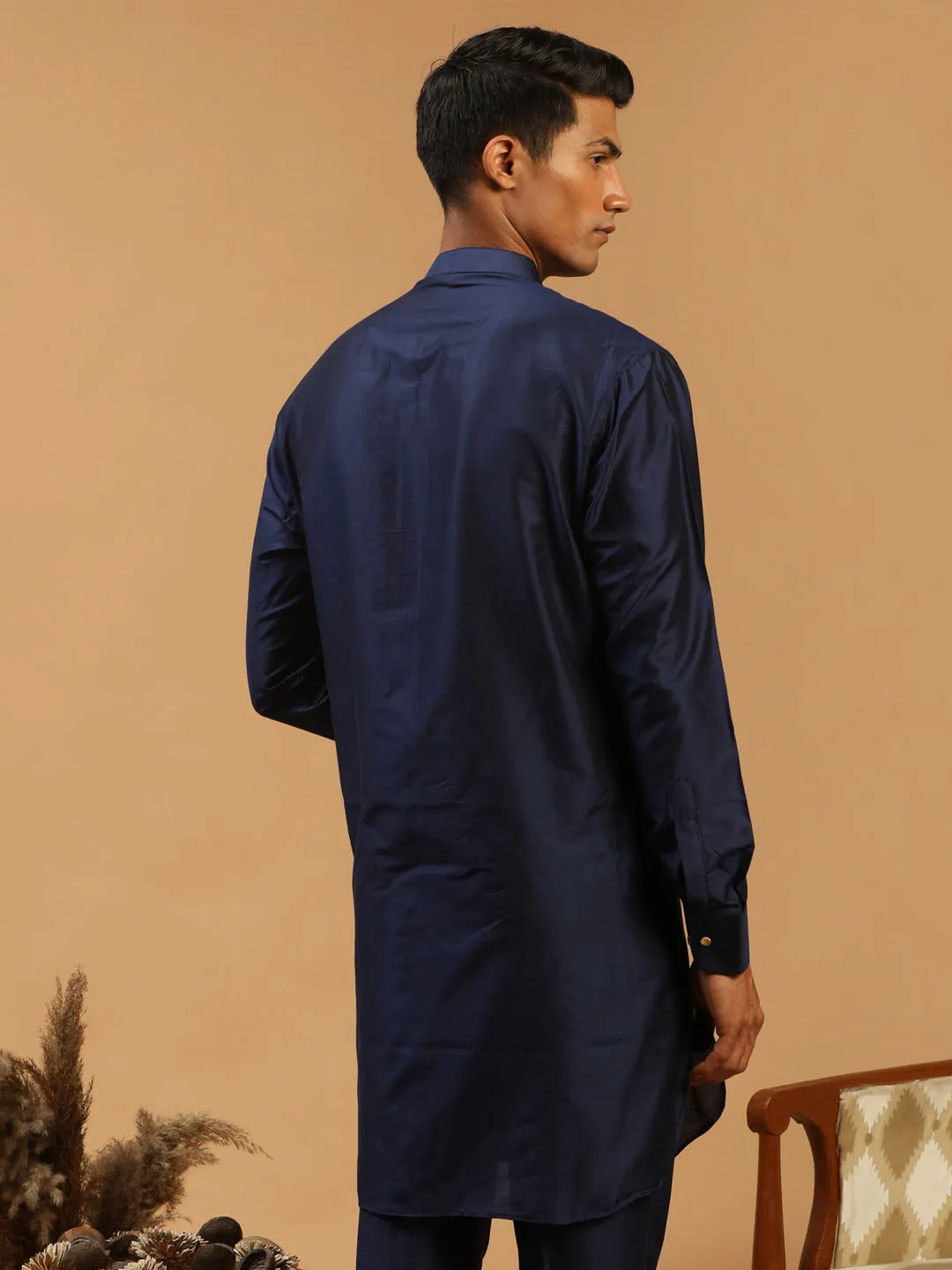 Jashvi Men's Blue Silk Blend Curved Hem Kurta
