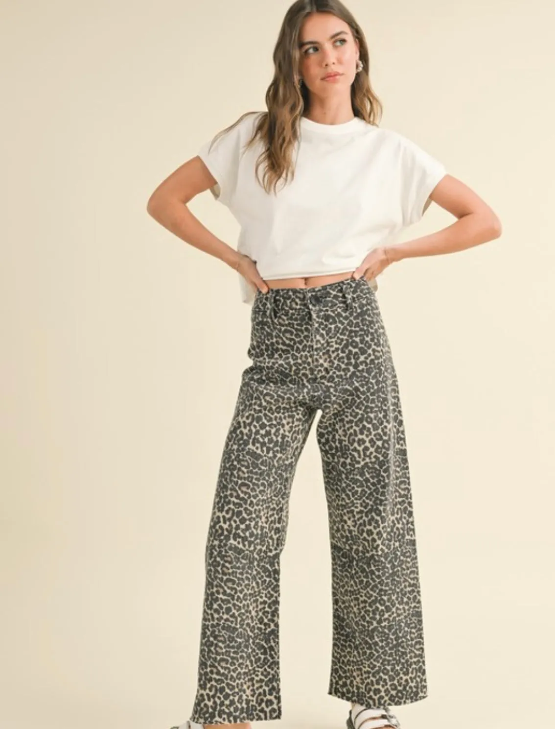 Leopard print wide leg jean