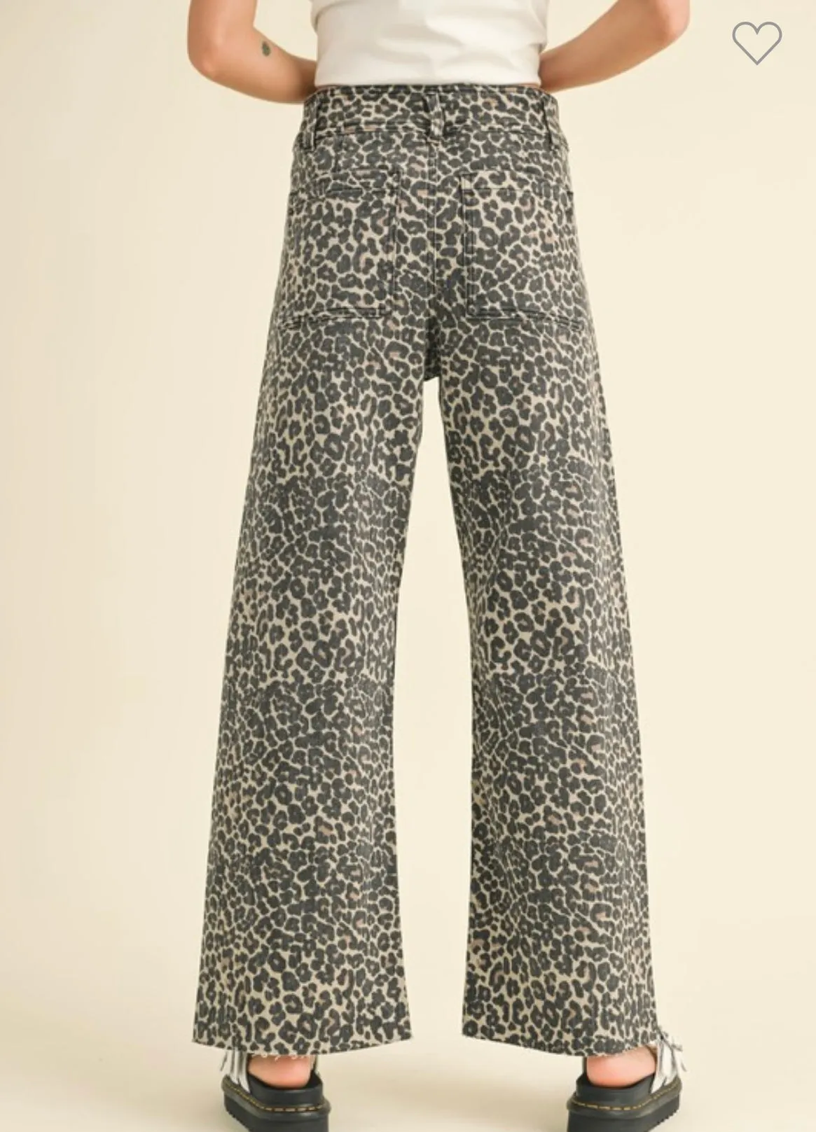Leopard print wide leg jean