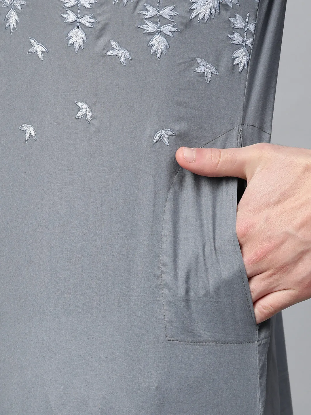 Men Grey Embroidered Straight Kurta