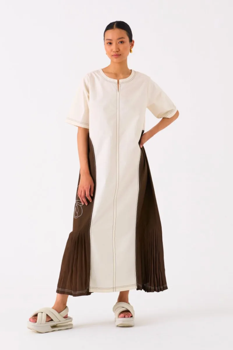 Side U Pleat Dress Ivory